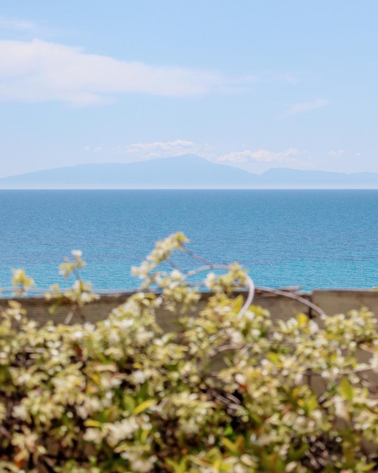 Aegean Blue Beach Hotel Nea Kallikrateia Luaran gambar